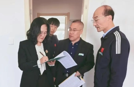 恒德教育集团高层领导莅临我校，携手共谋，绘制校园发展新蓝图